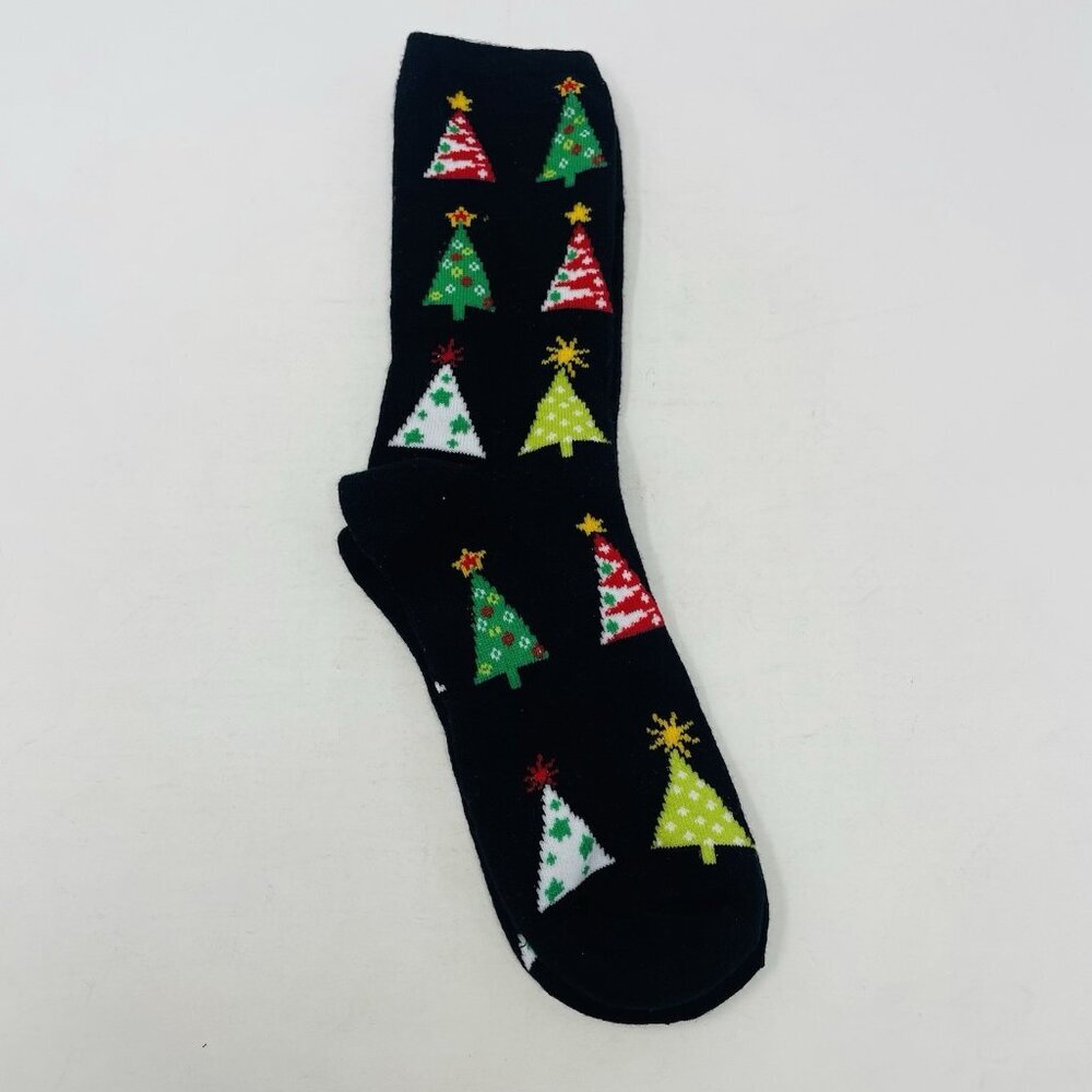 Charter Club Womens Size 9-11 Christmas Tree Holiday Crew Socks in Black 2326